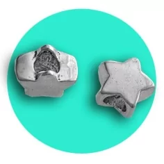 Envie de décorer vos chaussures ? Décorations étoiles métal argentées 2