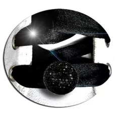 Envie de décorer vos chaussures ? Décorations de lacets diamant noir