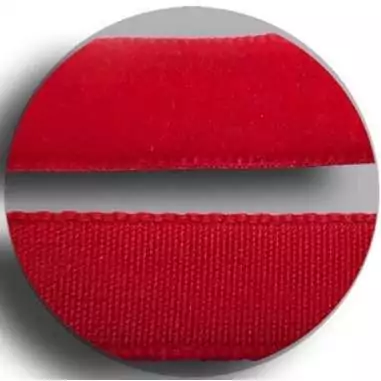 Lacets fins velours rouge pour vos chaussures