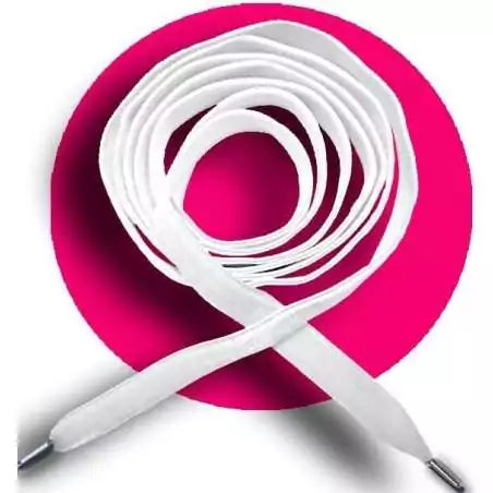 Lacets fins en velours blanc. pour vos chaussures