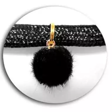 Envie de décorer vos chaussures ? Décorations de lacets…