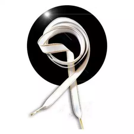 Lacets plats blancs liseret&nbsp;doré pour vos chaussures