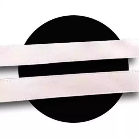 Lacets&nbsp;fins&nbsp;en satin rose poudré pour vos chaussures