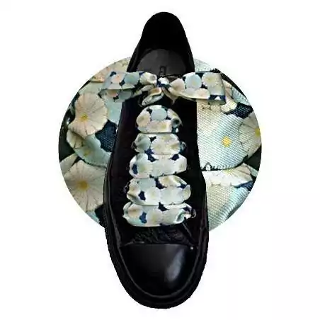 Lacets larges satin décor Japon bleu pour vos chaussures