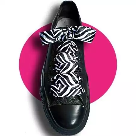 Lacets satin large zèbre noir &nbsp;& blanc pour vos chaussures