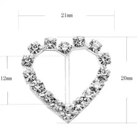 Envie de décorer vos chaussures ? Décorations coeur & diamants