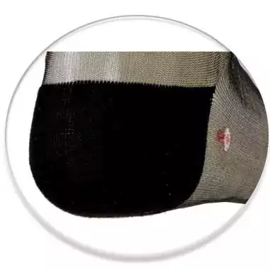 Chaussettes&nbsp;transparentes&nbsp;/ noires à motifs pour vos…