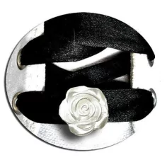 Envie de décorer vos chaussures ? Décorations Rose&nbsp;blanche