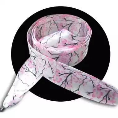 Lacets satin large&nbsp;blanc fleurs de cerisiers pour vos…
