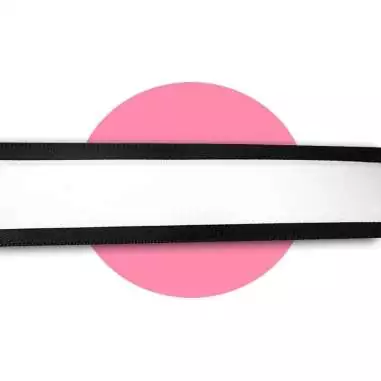 Lacets en satin large&nbsp;blanc gansé noir pour vos chaussures