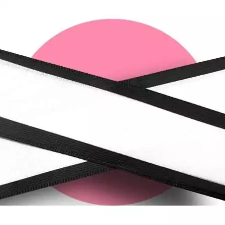 Lacets en satin large&nbsp;blanc gansé noir pour vos chaussures