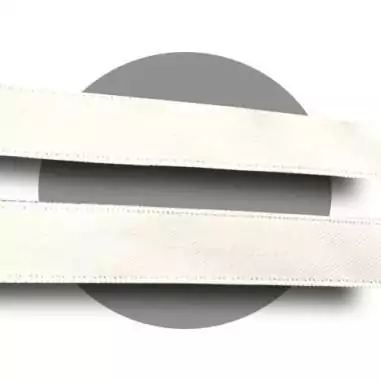 Lacets en satin blanc&nbsp;cassé pour vos chaussures