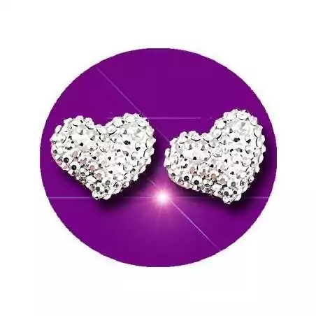 Envie de décorer vos chaussures ? Décorations coeurs…