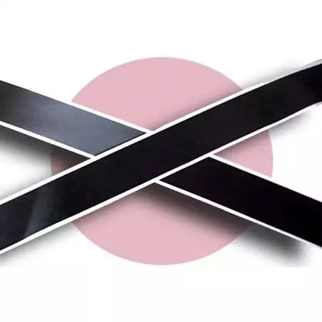 Lacets satin large noir&nbsp;gansé&nbsp;blanc pour vos chaussures