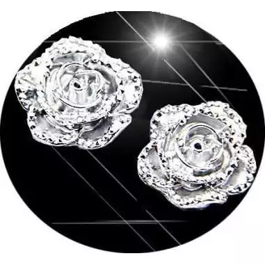 Envie de décorer vos chaussures ? Décorations fleurs&nbsp;argentées /dorées