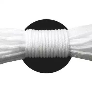 Lacets de chaussures bordeaux, ronds, en couleur et…