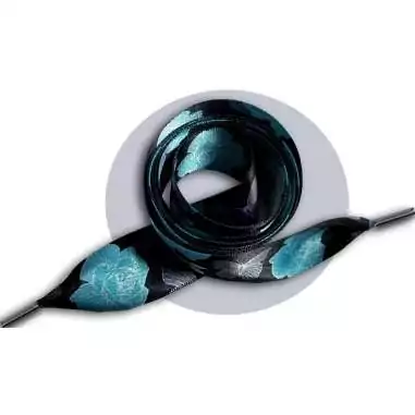 Lacets satin large&nbsp;noir fleuris gris &&nbsp;bleu pour vos…