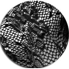 Chaussettes&nbsp;noires&nbsp;résille & dentelle pour vos jolis pieds 2