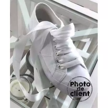 Lacets larges satin blanc&nbsp; pour vos chaussures