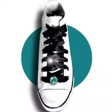 Envie de décorer vos chaussures ? Décorations Japon bleu paon