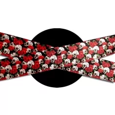Lacets satin large noir crânes & fleurs rouges pour vos chaussures 2