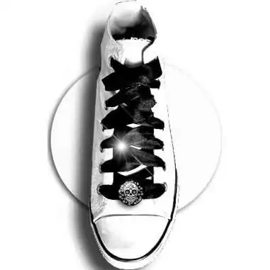 Envie de décorer vos chaussures ? Décorations&nbsp;noires Calavéra mexicain