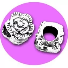 Envie de décorer vos chaussures ? Décorations Roses en métal