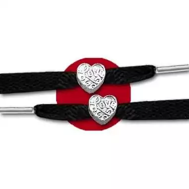 Envie de décorer vos chaussures ? Décorations coeurs argentés