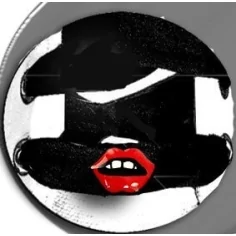 Envie de décorer vos chaussures ? Décorations de lacets bisous gloss 2