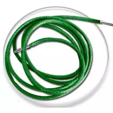 Lacets fins cirés en vert gazon pour vos chaussures