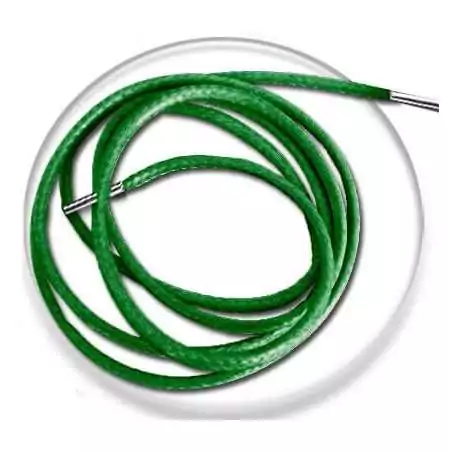 Lacets fins cirés en vert gazon pour vos chaussures