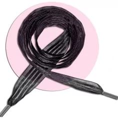 Lacets organza&nbsp;rayés&nbsp;satiné noir pour vos chaussures