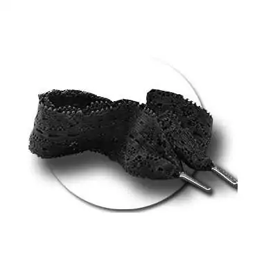 Lacets en dentelle noire pour vos chaussures