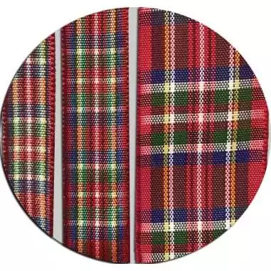 Lacets de chaussures larges rouges à carreaux écossais…