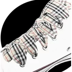 Lacets carreaux écossais beiges en 3 largeurs pour vos chaussures