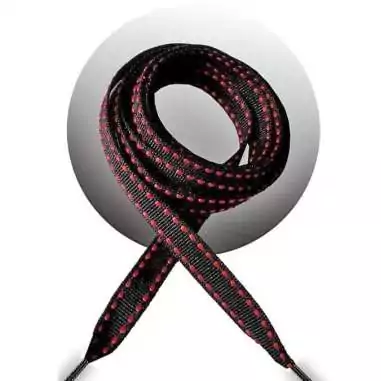 Lacets noirs surpiqués&nbsp;en rouge pour vos chaussures