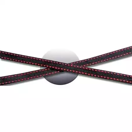 Lacets noirs surpiqués&nbsp;en rouge pour vos chaussures