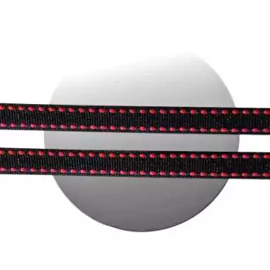 Lacets noirs surpiqués&nbsp;en rouge pour vos chaussures