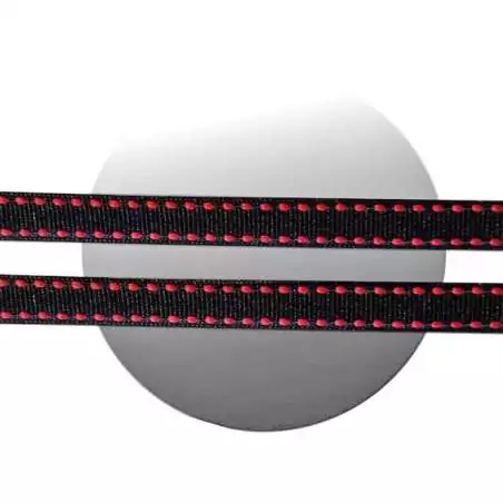 Lacets noirs surpiqués&nbsp;en rouge pour vos chaussures