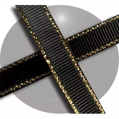 Lacets plats noirs liseret&nbsp;doré pour vos chaussures