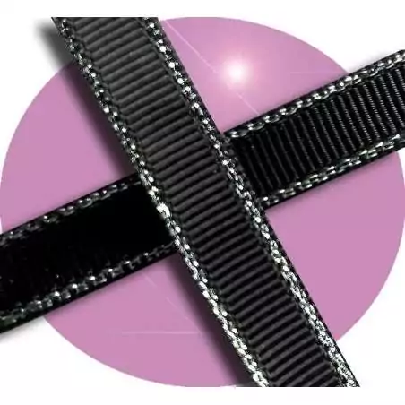 Lacets plats noirs au&nbsp;liseret&nbsp;argenté pour vos chaussures