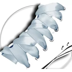 Lacets en satin bleu pâle pour vos chaussures