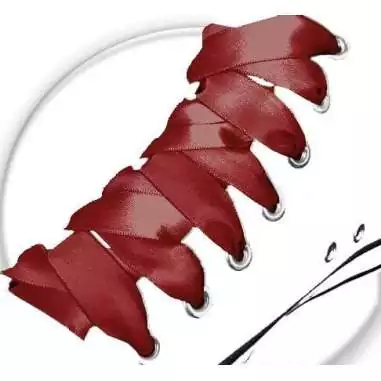 Lacets en satin rouge basque pour vos chaussures