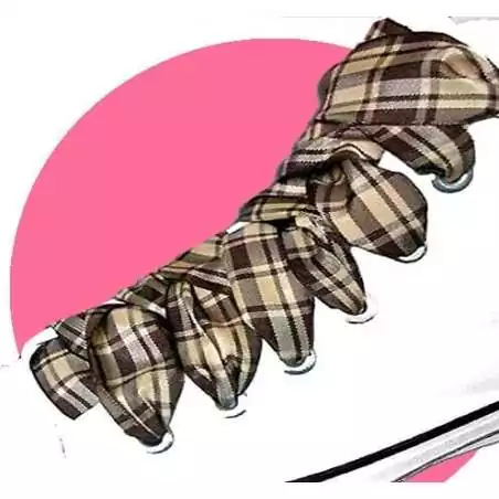 Lacets de chaussures écossais marron beige à carreaux…