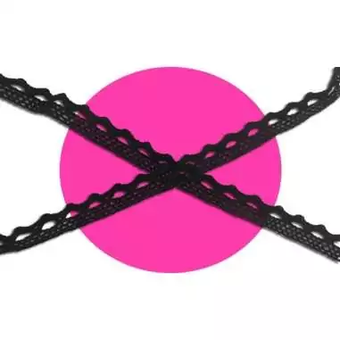 Lacets en crochet noir pour vos chaussures