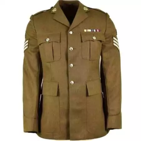 Lacets verts kaki plats, longs dans boutique de vente en…