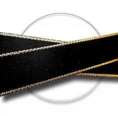 Lacets larges satin noir à&nbsp;liseret&nbsp;doré pour vos chaussures 2