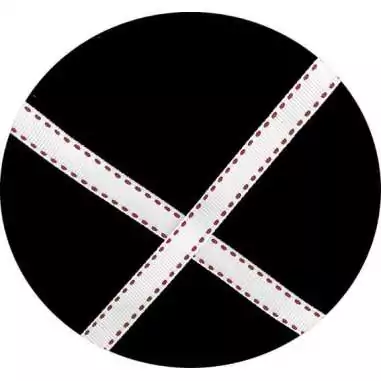 Lacets blancs surpiqués de&nbsp;rouge pour vos chaussures