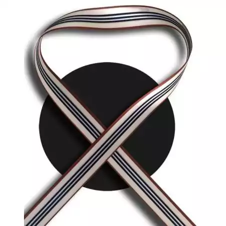 Lacets satin large & rayures chics beige pour vos chaussures