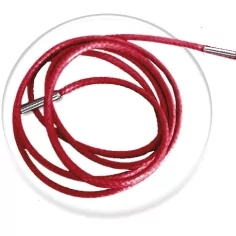 Lacets fins cirés en rouge pour vos chaussures